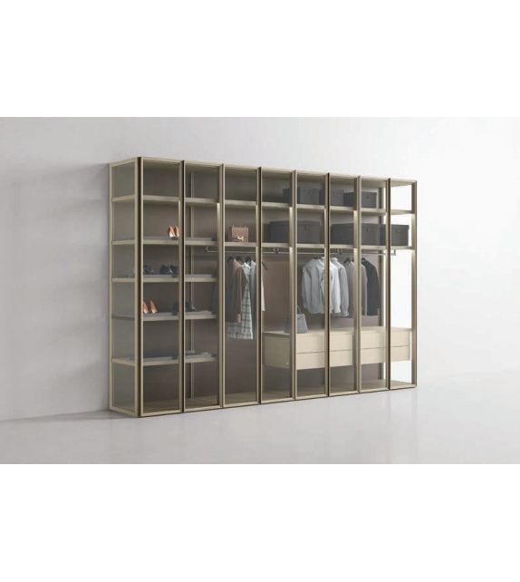 Teatro Pianca Walk-in Closet