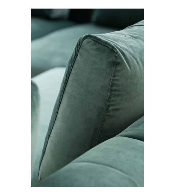 Tobias Pianca Sofa