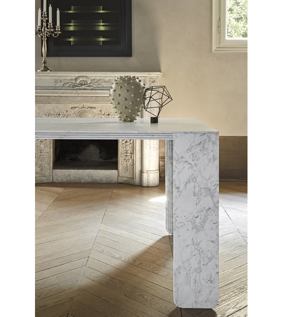 Corinto Table Pianca