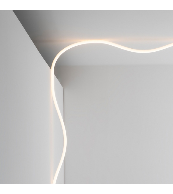 La Liniea Artemide Lampada