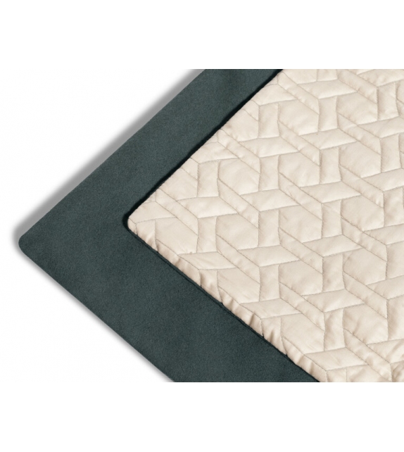 Travel Plaid Poltrona Frau