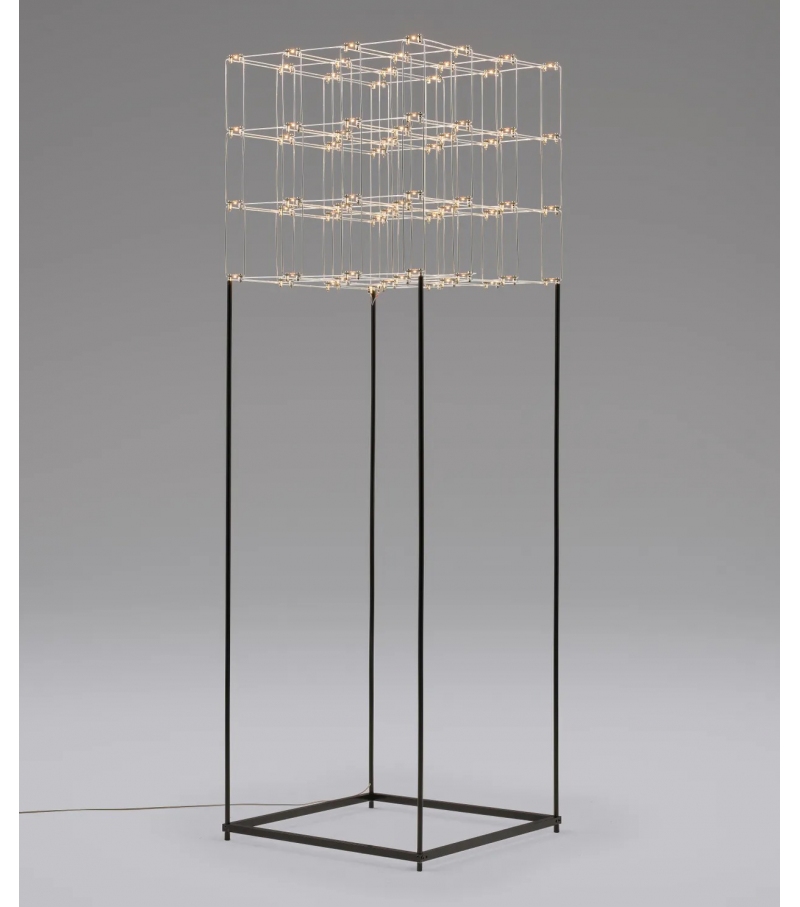 Cosmos Quasar Lampadaire