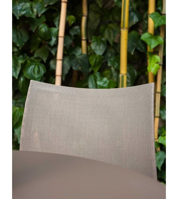 Sand Air Desalto Chaise