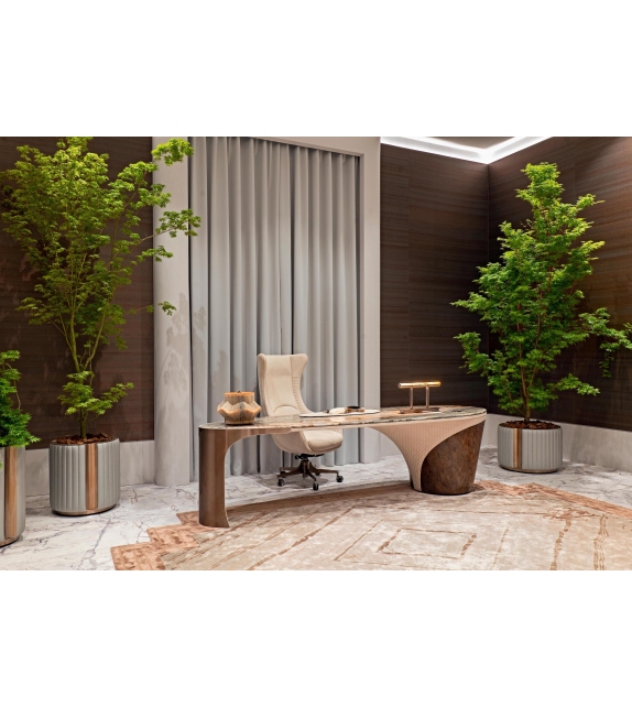 Jet Plane Visionnaire Writing Desk