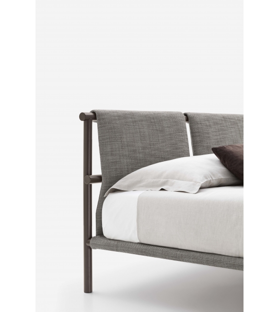 Olivia Alf DaFrè Fauteuil