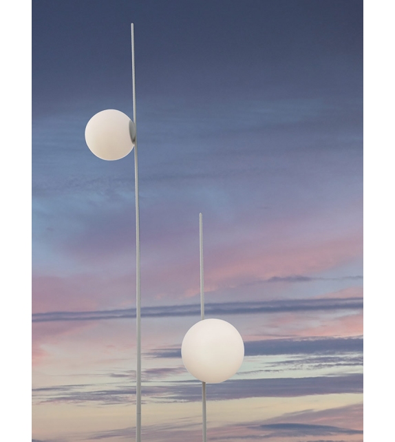 Atmosphere Outdoor Karman Floor Lamp