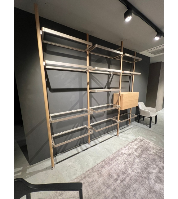 Versandfertig - Hector Molteni & C Bücherregal