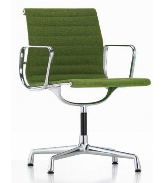 EA 103 Chaise Vitra