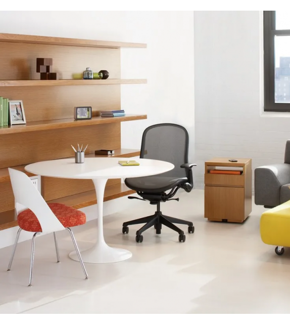 Saarinen Tavolo Rotondo In Laminato Knoll