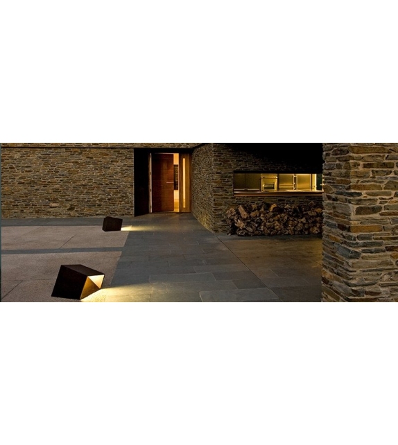 Break Vibia Floor Lamp