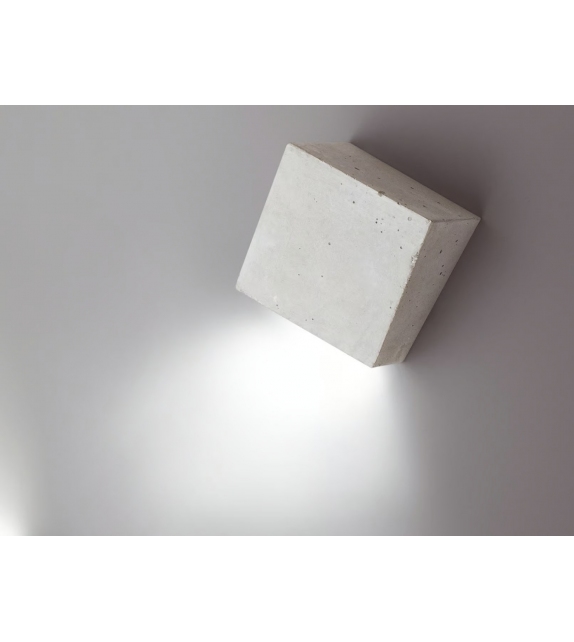 Break Vibia Wall Lamp