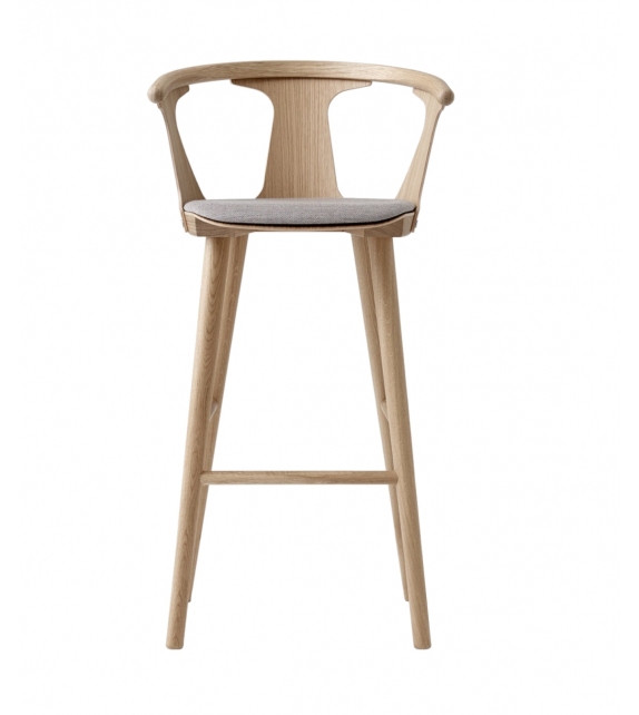 In Between &Tradition Tabouret