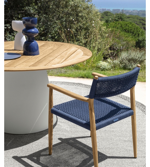 Dolcevita Talenti Round Table