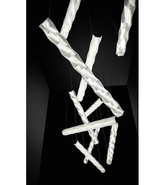 Hugo Vertical Slamp Lámpara de Suspensión