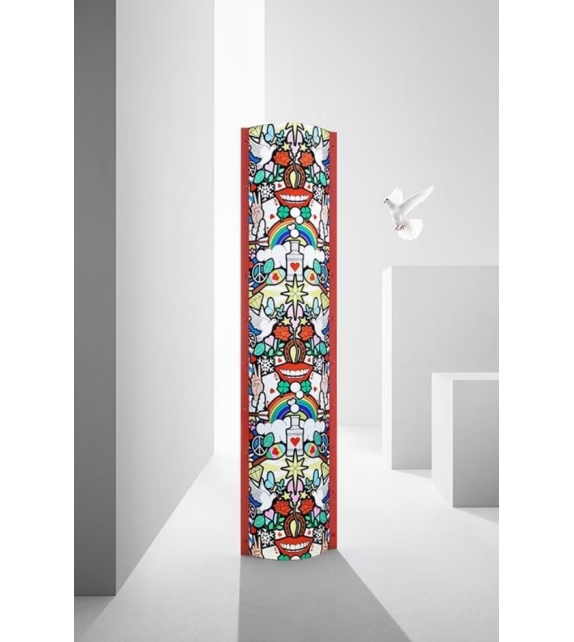 The Lightning Archives Slamp Floor Lamp