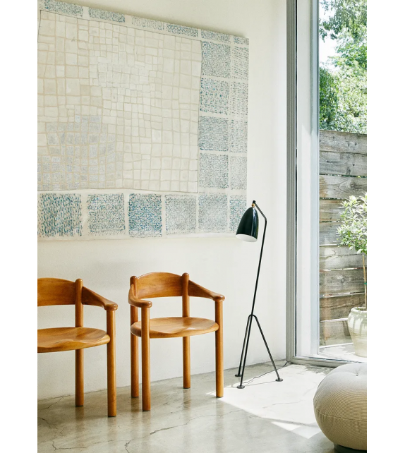 Gräshoppa Gubi Lampadaire