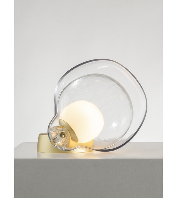 Petal Rakumba Table Lamp