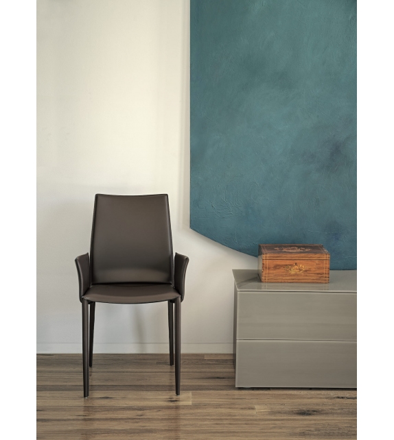 Linda Bontempi Chair