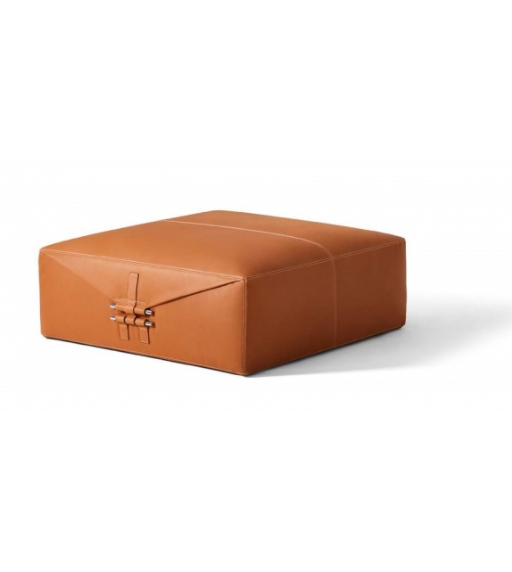 Somewhere El-S Pouf Cassina