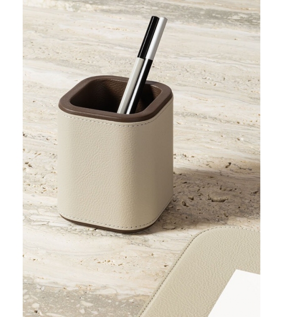 Office Collection Poltrona Frau Pen Holder
