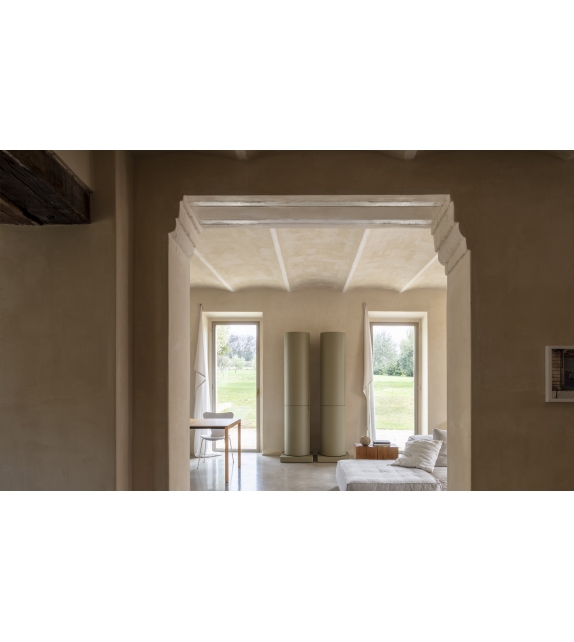 La Dori Mogg Cabinet