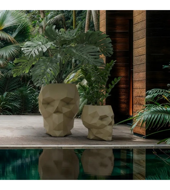Skull Vase Vondom