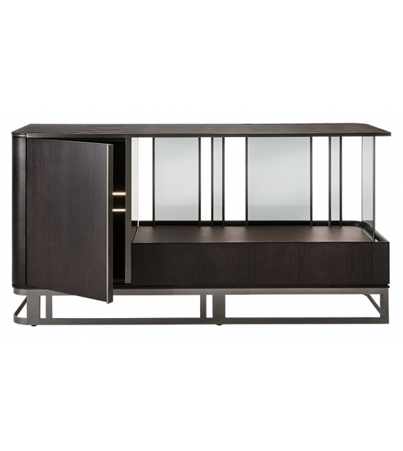 Hikari Giorgetti Aparador