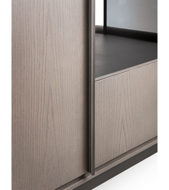 Hikari Giorgetti Buffet