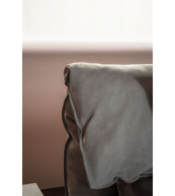 Casablanca Baxter Cama