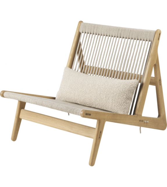 MR01 Initial Gubi Chair