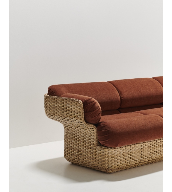 Basket Gubi Sofa