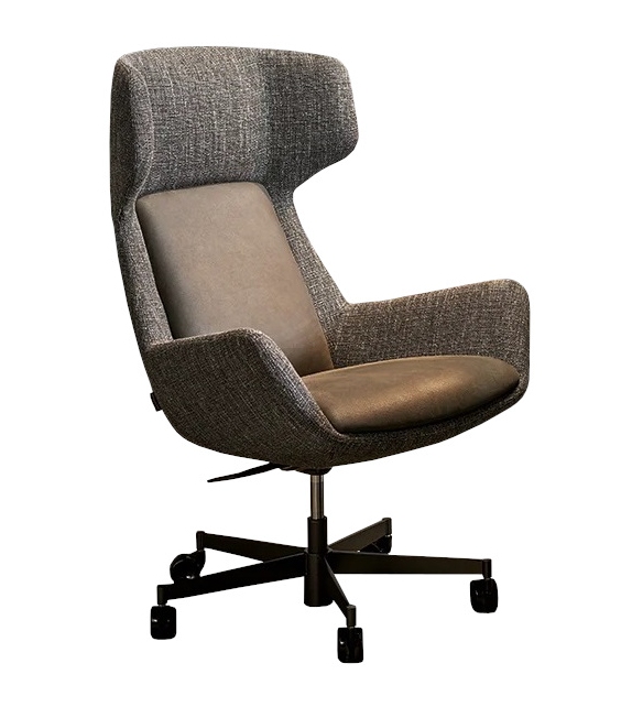 Newton Bonaldo Armchair