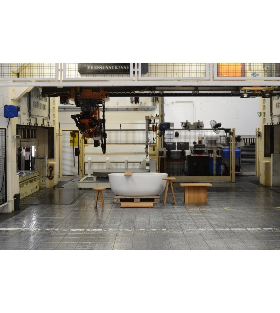 EK01/EK02 E15 Taburete