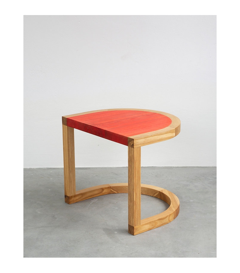 TRN 1 Pani Jurek Coffee Table