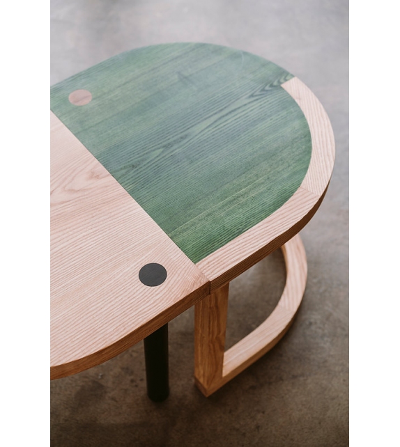 TRN 4 Pani Jurek Coffee Table