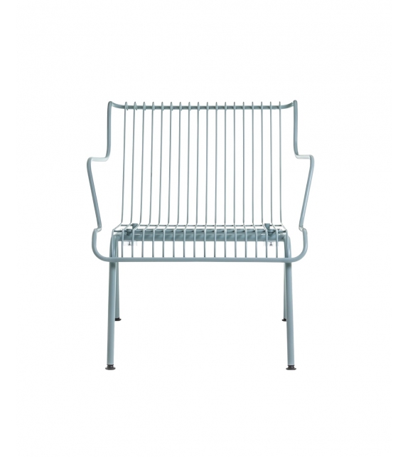 South Magis Low Dining Armchair