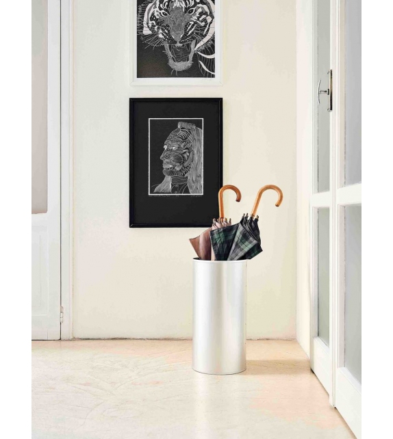 Umbrella Stand Kriptonite