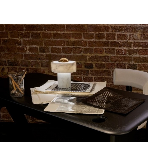 Stone Portable Tom Dixon Lampada da Tavolo