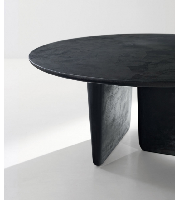 Tobi-Ishi B&B Italia Table
