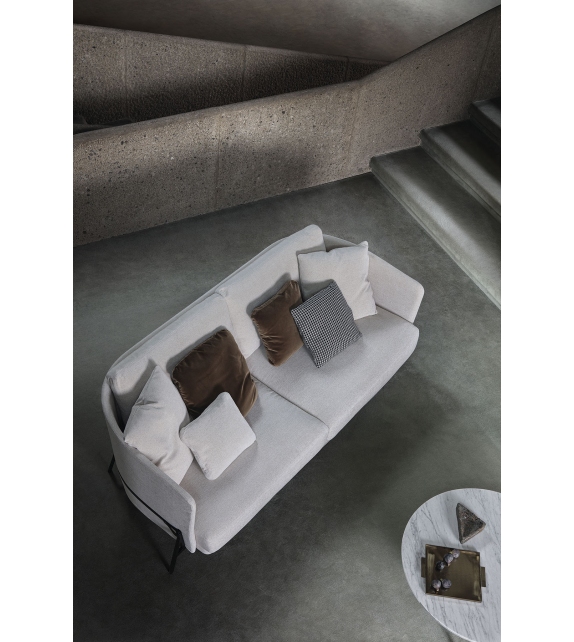 Deep Cradle Sofa Arflex