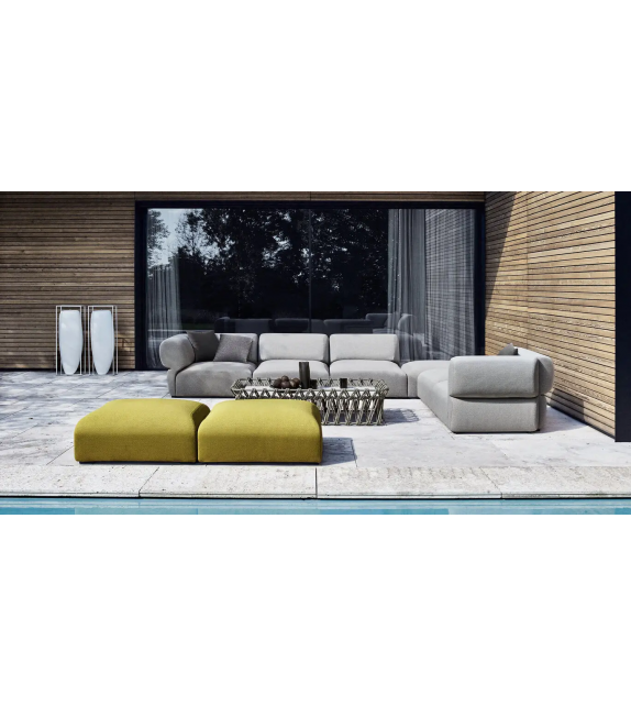 Butterfly Pouf B&B Italia Outdoor