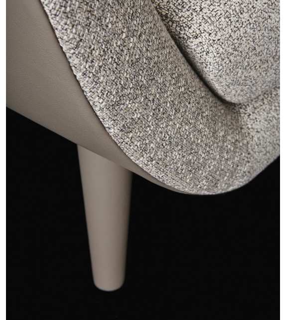 Mad King Armchair Poliform