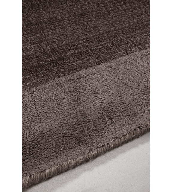Wool & Silk Amini Rug