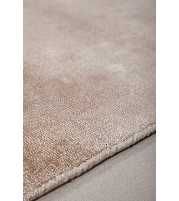 Whisper Amini Rug