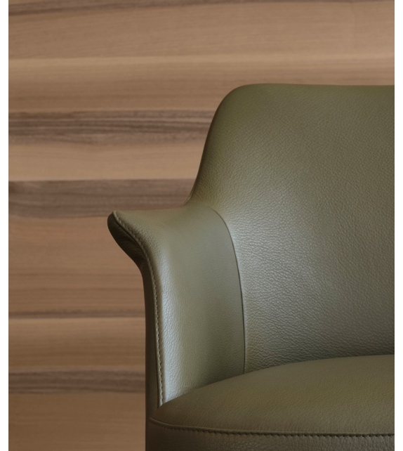 Sophie Poliform Chair