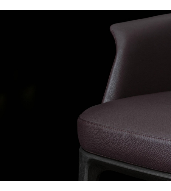 Sophie Poliform Chaise