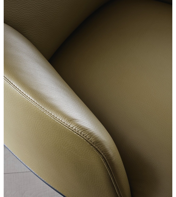 Jane Lounge Poliform Armchair