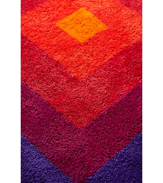 VP Romantica Square Amini Rug