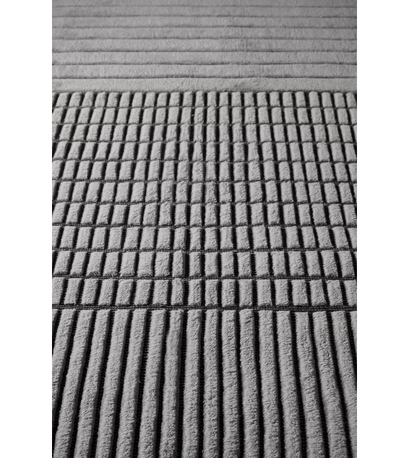 RD Grid Berber Amini Rug