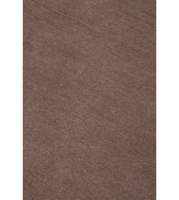 Ciclopi, Roccia Amini Rug